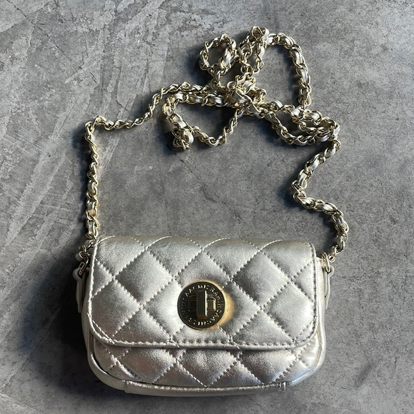 Isaac Mizrahi gold mini bag w/ braided chain strap - Picture 1 of 4